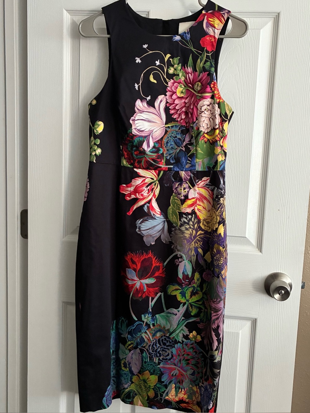 Leifsdottir Anthropologie Black Floral Sheath Dress, Size 6